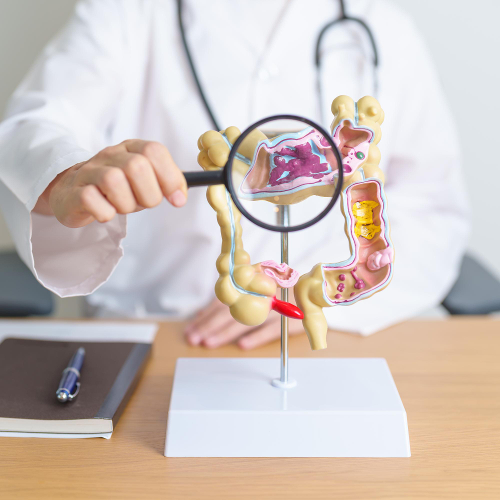 ¿Ya te indicaron una endoscopia o colonoscopia?